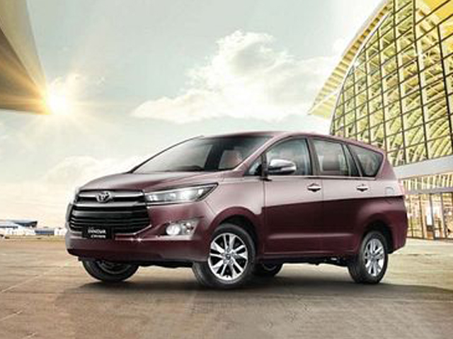 Toyota Innova Car