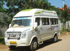18 Seater Tempo Traveller